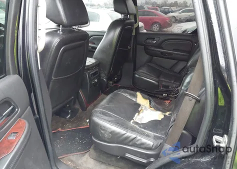 2008 Cadillac Escalade Standard z USA, uszkodzony, nr VIN 1GYFK63858R278743